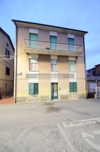 Casa semindipendente in Via Fiorita 156, Perugia, 12 locali, 4 bagni