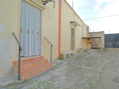 Casa singola in vendita a Bitonto Bari