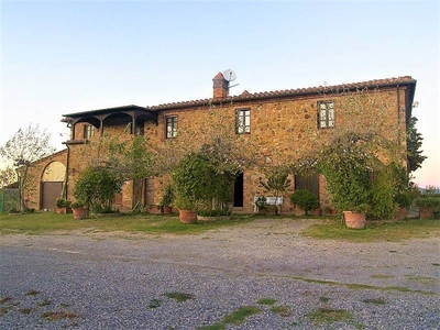 Casa vacanze in vendita a Torrita di Siena