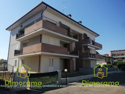 Quadrilocale in Via Canale 98, Castel Bolognese, 1 bagno, 125 m²