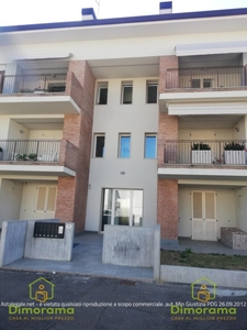 Quadrilocale in Via Canale 98, Castel Bolognese, 1 bagno, 125 m²