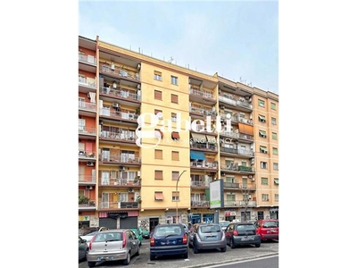 Appartamento in Via Tor De Schiavi, 0, Roma (RM)