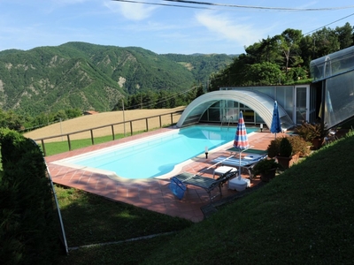 Villa a Firenzuola, 7 locali, 2 bagni, giardino privato, 130 m²