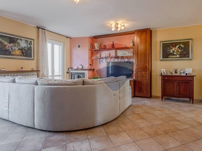 Appartamento in vendita a Montefano