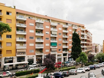 Appartamento in Vendita in Piazza della Balduina 59 a Roma