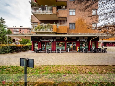 Bar in Vendita in trento 2 a Cassina de' Pecchi