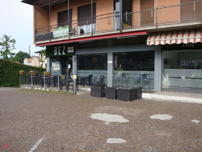 Bar in Vendita in Via General Cantore 2 a Inverigo