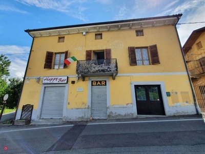 Negozio/Locale commerciale in Vendita in Via San Giovanni Bosco 66 a Ivrea