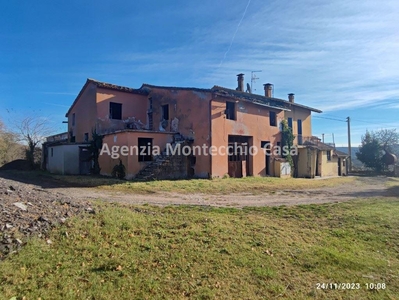 Casa indipendente in Via Sant'Egidio, Urbino, 19 locali, 2 bagni