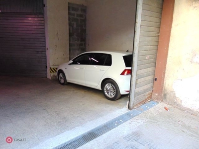 Garage/Posto auto in Vendita in Via Goffredo Mameli 16 a Tivoli