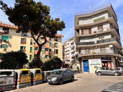 Garage/Posto auto in Vendita in Via Nino Bixio a Napoli