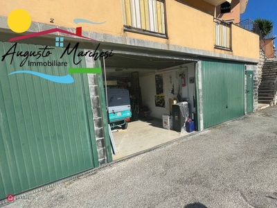 Garage/Posto auto in Vendita in Via Sepozzo 8 B a Avegno