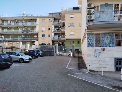 Garage/Posto auto in Vendita in Via Vicinale Croce di Piperno a Napoli