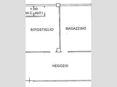 Negozio in Affitto a Padova, zona ZONA INDUSTRIALE-EST, 1'000€, 100 m²