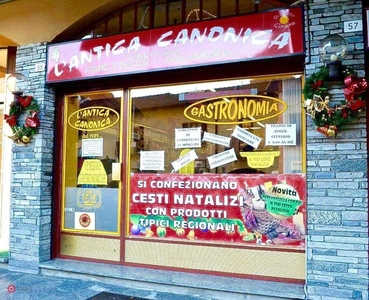 Negozio/Locale commerciale in Vendita in Via Battaglia San Martino 51 a Cuveglio