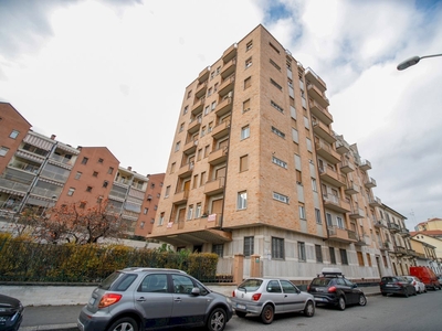 Vendita Appartamento Via Foligno, 3, Torino