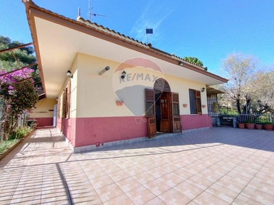 Villa in vendita a Villafrati