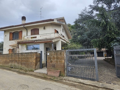 Villa unifamiliare, strada Comunale Valle Sant'Angelo, Miglianico