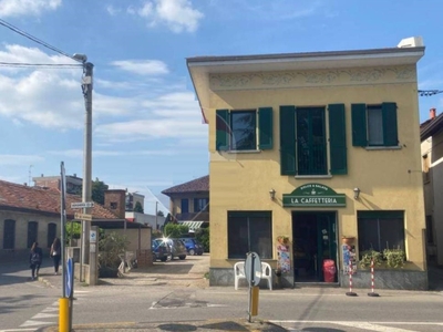 Bar in in vendita da privato a Samarate viale 5 Giornate, 23