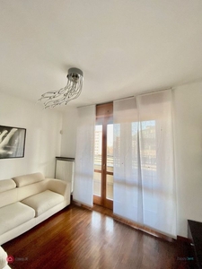 Appartamento in Affitto in Viale Umbria a Milano