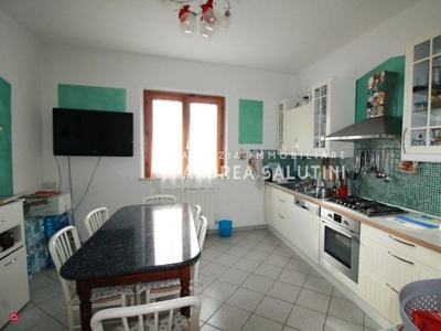 Appartamento in Vendita in a Montopoli in Val d'Arno