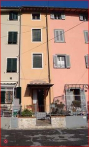 Appartamento in Vendita in Traversa 1 71 a Lucca