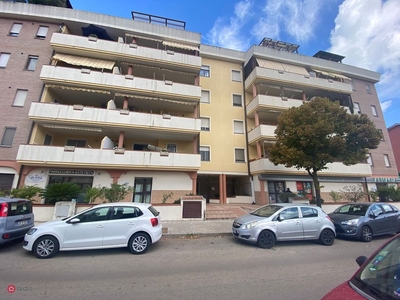 Appartamento in Vendita in Via Benvenuto Lobina a Sassari