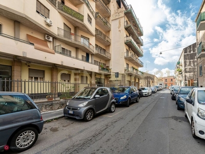 Appartamento in Vendita in Via Faraci 3 a Catania