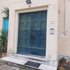 Appartamento in Vendita in Via Fioravanti a Livorno