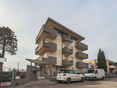 Appartamento in Vendita in Via Francesco Frioli a Rimini