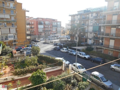 Appartamento in Vendita in Via Francesco Guglielmino 18 a Catania