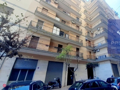 Appartamento in Vendita in Via Livio Andronico a Taranto