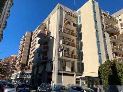 Appartamento in Vendita in Via PLINIO 95 a Taranto