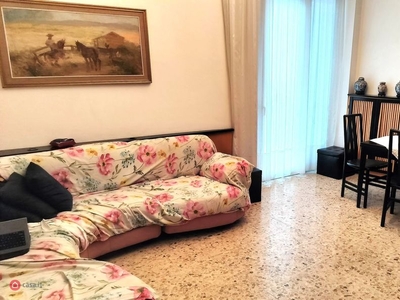 Appartamento in Vendita in Viale Italia a Livorno