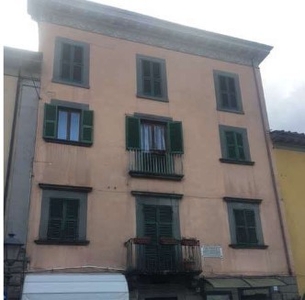 Appartamento in Viale Umberto I' - Bagni di Lucca