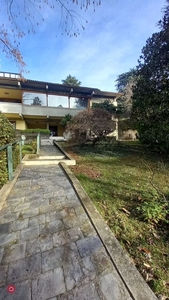 Casa Bi/Trifamiliare in Vendita in panoramica a Brescia