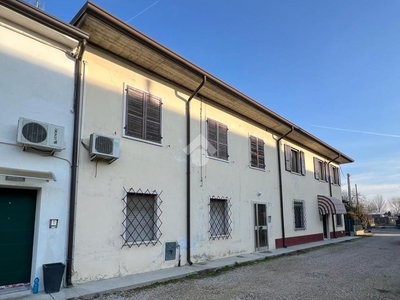 Casa indipendente in vendita a Trevenzuolo