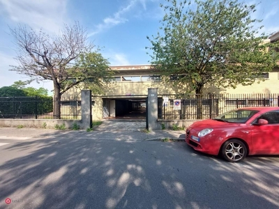 Garage/Posto auto in Vendita in Via Lillo del Duca 11 a Bresso