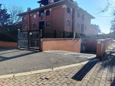 Garage/Posto auto in Vendita in Via San Giorgio Morgeto a Roma