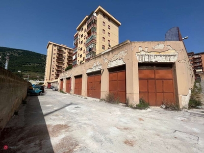 Appartamento in Vendita in Via Emilio Salgari a Palermo