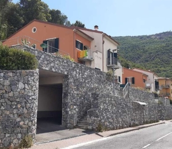 Monolocale in Via Provinciale snc, Portovenere, 1 bagno, garage, 48 m²