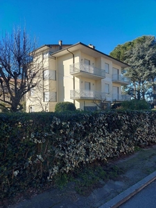 Villa bifamiliare in vendita a Arezzo