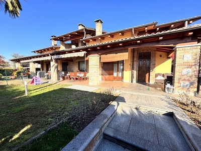Villa in vendita a Cambiano
