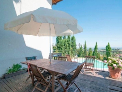 Villa in vendita a Montu' Beccaria