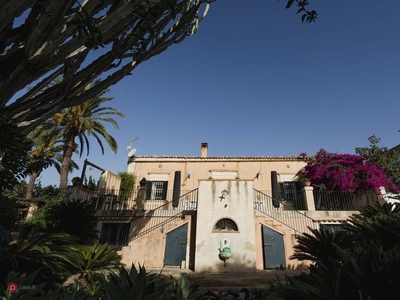 Villa in Vendita in Via Gaetano Schembri 31 a Ragusa