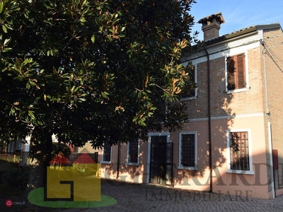 Villa in Vendita in Via Giuseppe Fabbri 323 a Ferrara