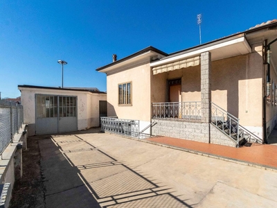 Villa unifamiliare in vendita a Orbassano