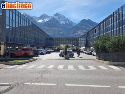 Magazzino a Aosta di 200..