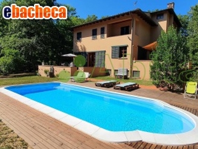 Villa a Lucca di 440 mq