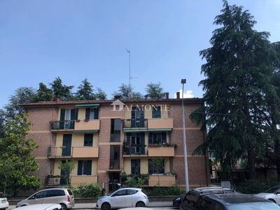Appartamento buono stato, primo piano, Mazzini - Fossolo, Bologna
